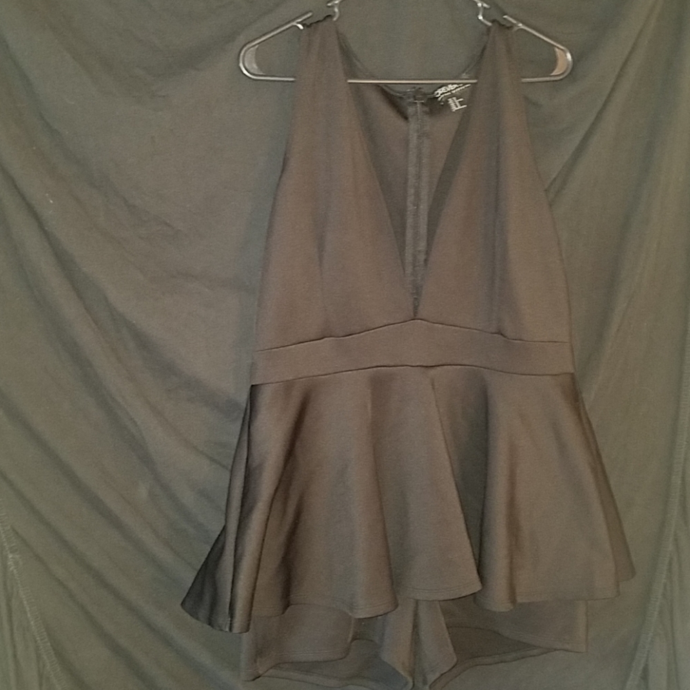 💜❤️5 for $40❤️💜 Forever 21+ Romper